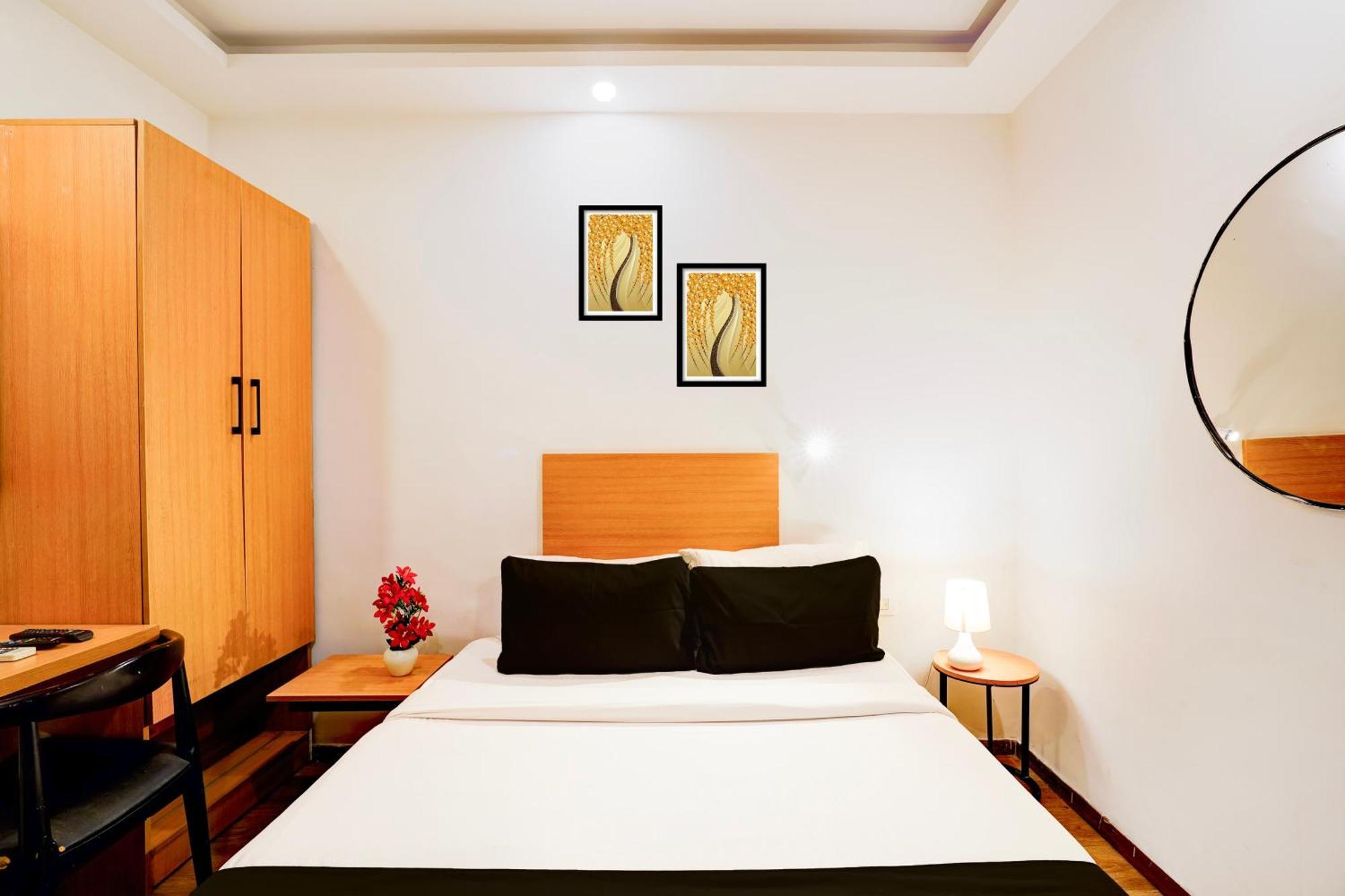Super Townhouse Jayanagar Bangalore Exterior foto