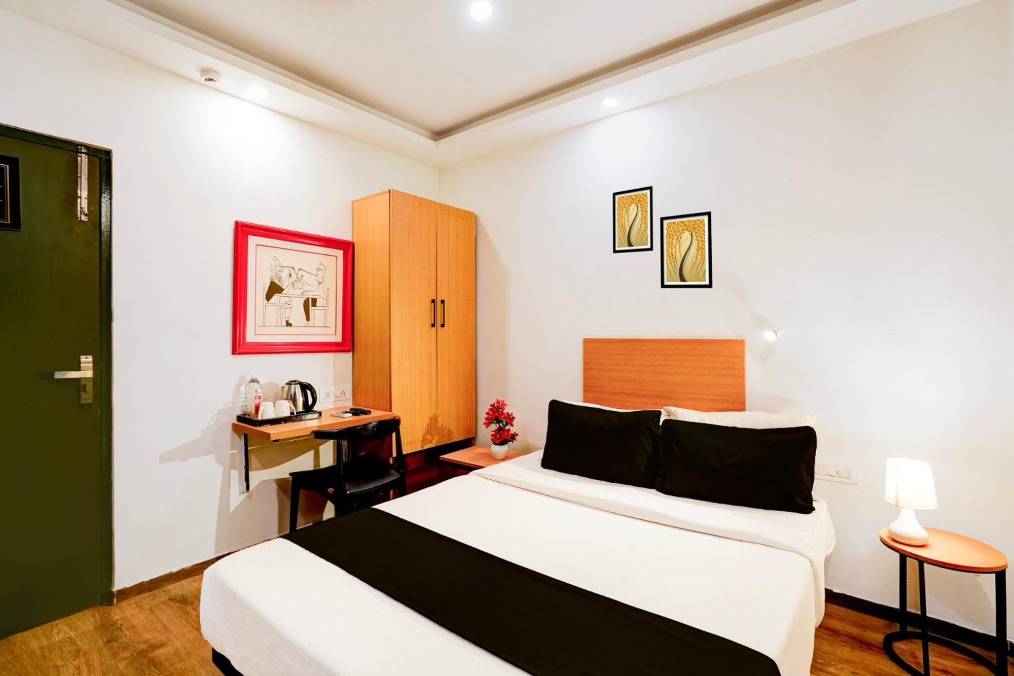 Super Townhouse Jayanagar Bangalore Exterior foto