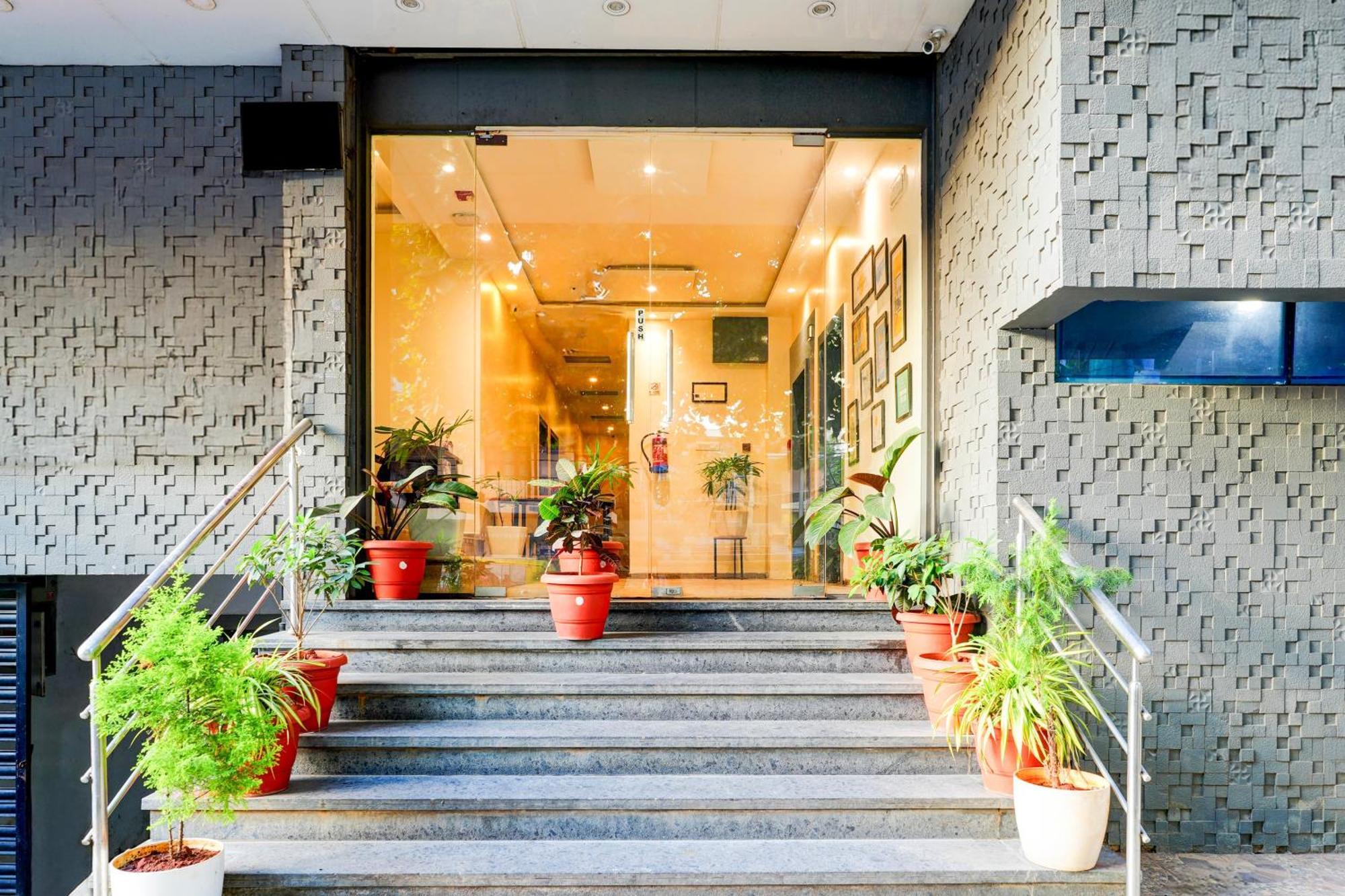 Super Townhouse Jayanagar Bangalore Exterior foto