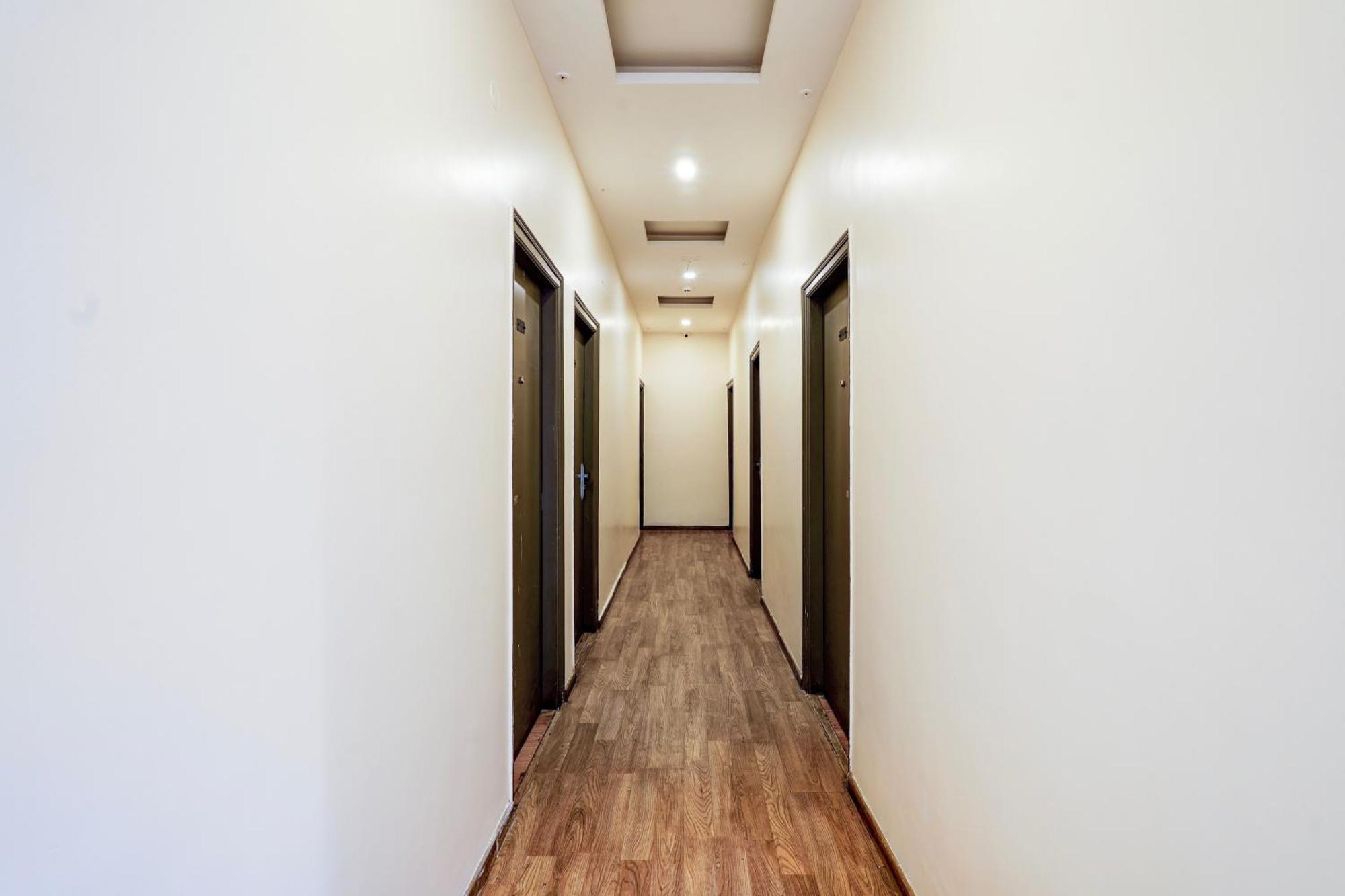 Super Townhouse Jayanagar Bangalore Exterior foto