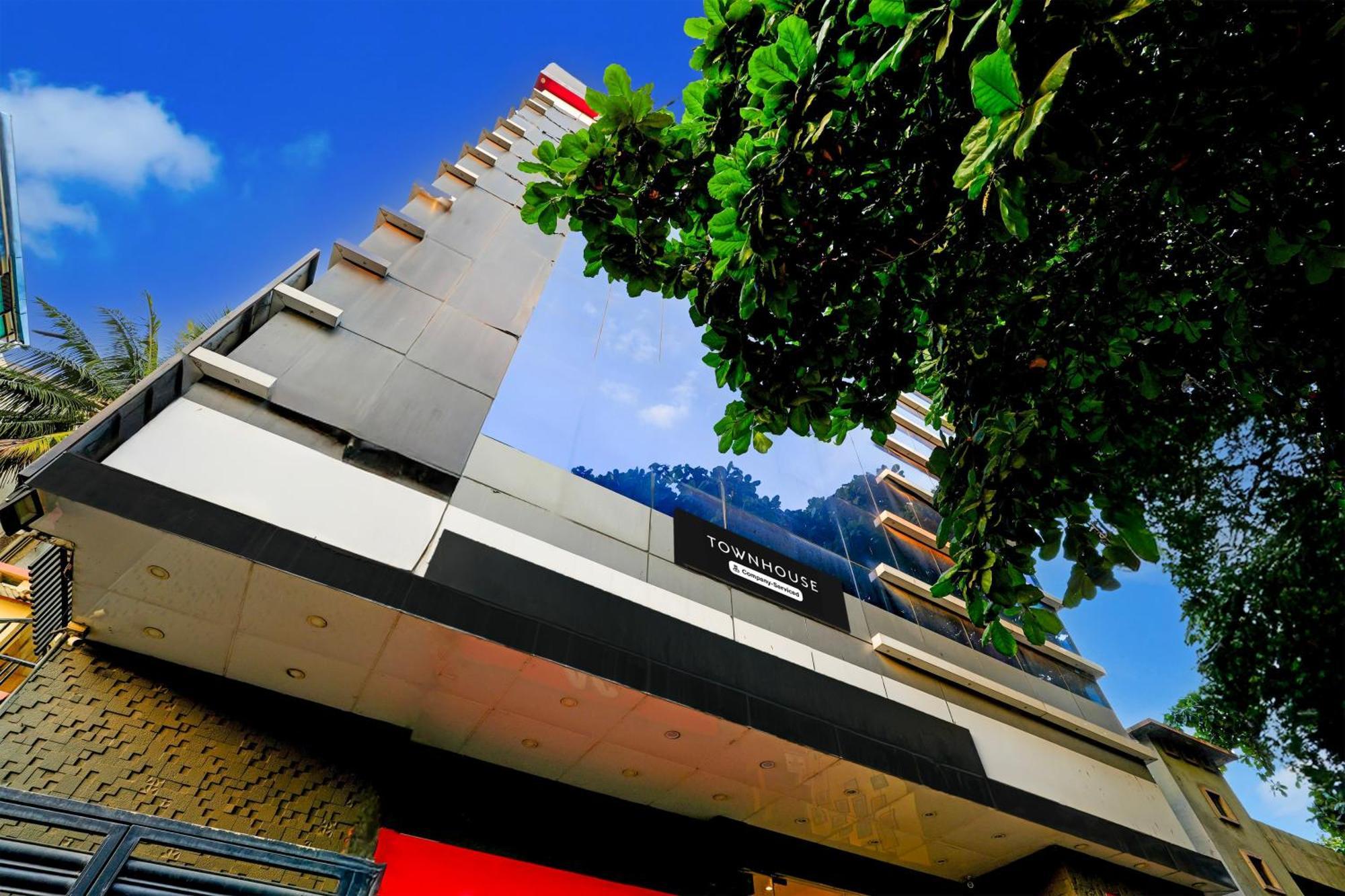 Super Townhouse Jayanagar Bangalore Exterior foto